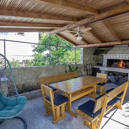 Fredi Apartman Mali Lošinj