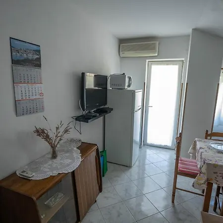 Apartment Fredi