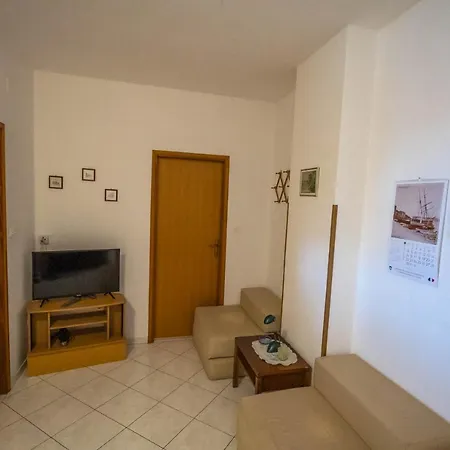 Apartment Fredi Mali Losinj